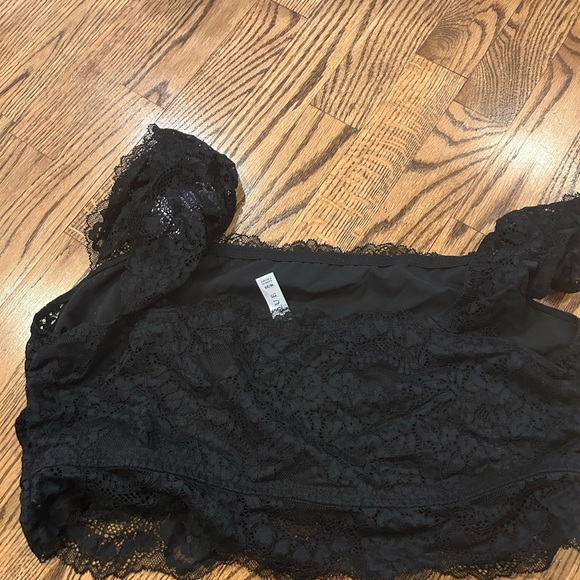 NWT CaciqueThe Seriously Sexy collection 18/20 lace bralette with lace straps - Picture 4 of 4
